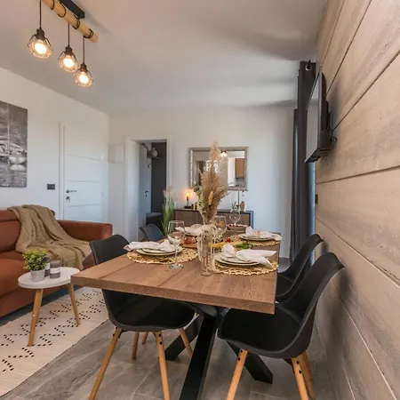 Marilu Luxury דירה דראגה