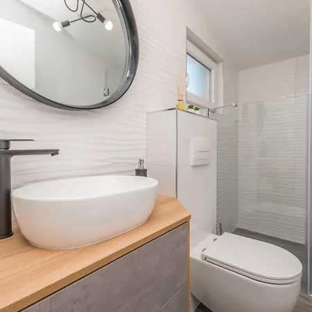 דירה Marilu Luxury דראגה