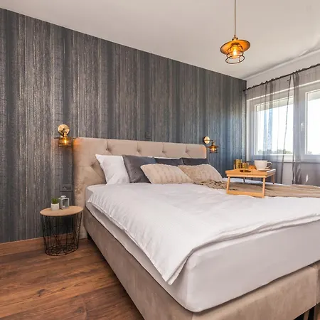 Marilu Luxury