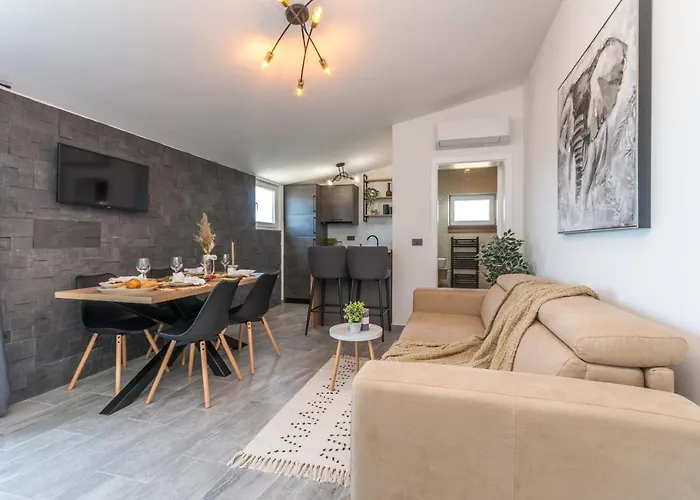 Marilu Luxury
