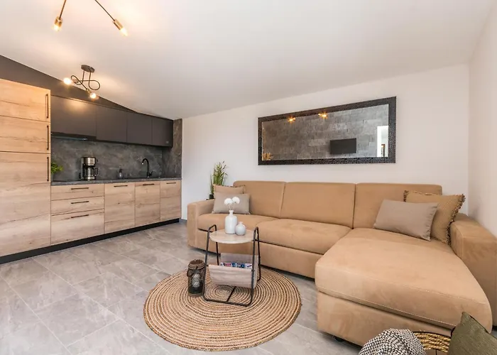 Marilu Luxury Apartment