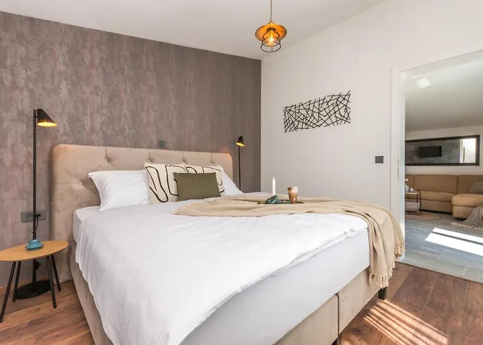 Marilu Luxury
