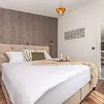Marilu Luxury