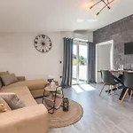 Marilu Luxury