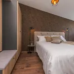 Marilu Luxury