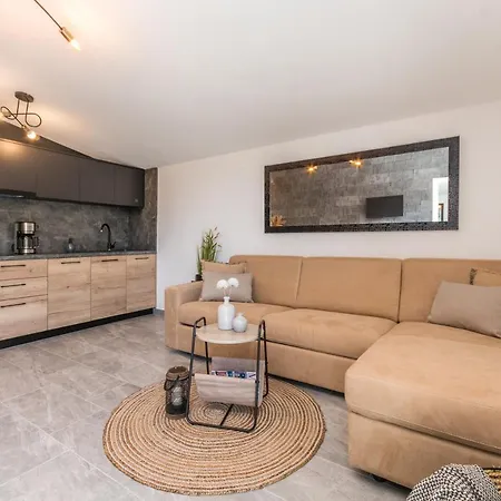 Marilu Luxury Lägenhet