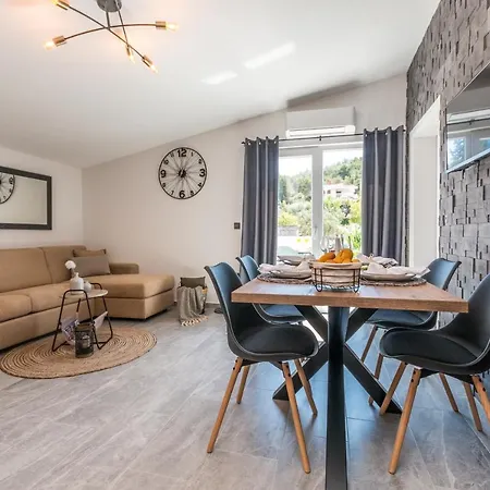 Marilu Luxury * Drage